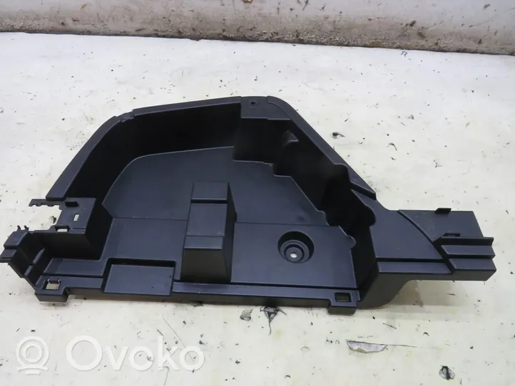 Toyota Avensis T270 Boîte de rangement 64997-05030