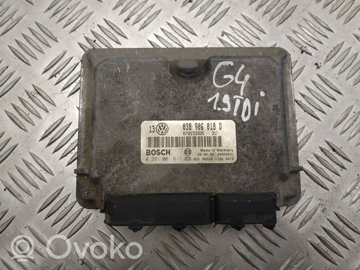 Volkswagen Golf IV Sterownik / Moduł ECU 038906018D