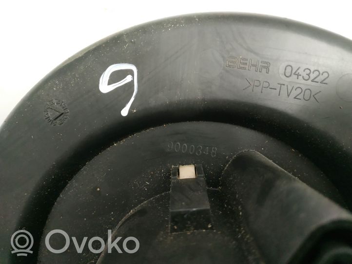 Opel Astra G Pečiuko ventiliatorius/ putikas 04322
