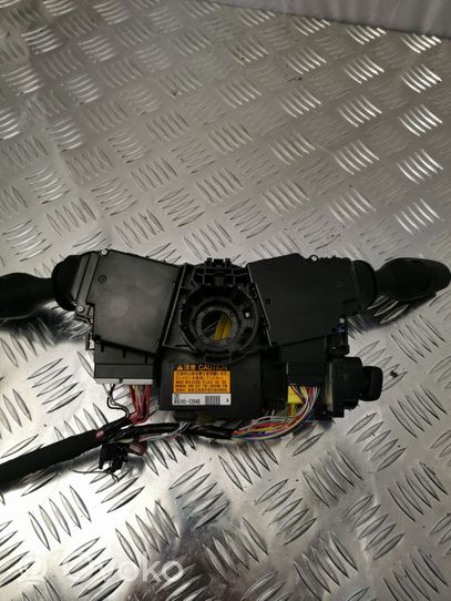 Lexus NX Interruptor/palanca de limpiador de luz de giro 78010171182