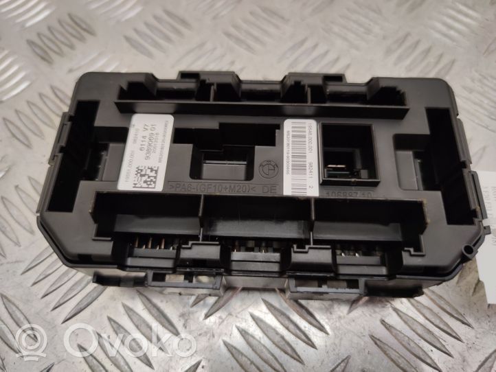 BMW 3 F30 F35 F31 Drošinātāju bloks 938906901