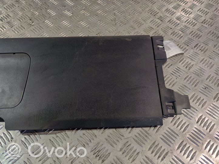 Lexus NX Battery box tray cover/lid 5846478020