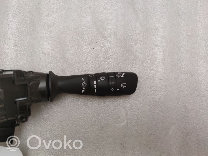 Toyota Auris E180 Leva comando tergicristalli 0254017F857