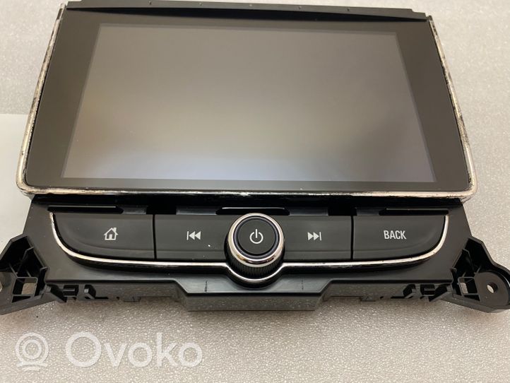 Buick Encore I Monitor / wyświetlacz / ekran 42688395