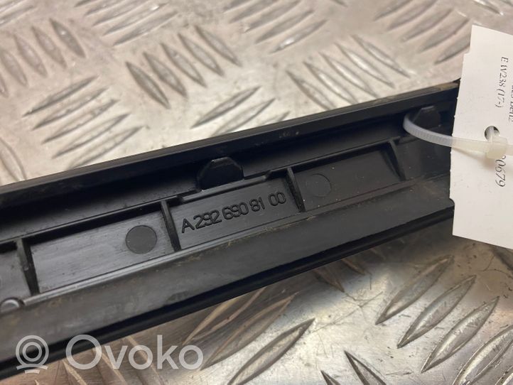 A2926908100 Mercedes-Benz E W238 Windshield trim, 30.00 € | RRR 