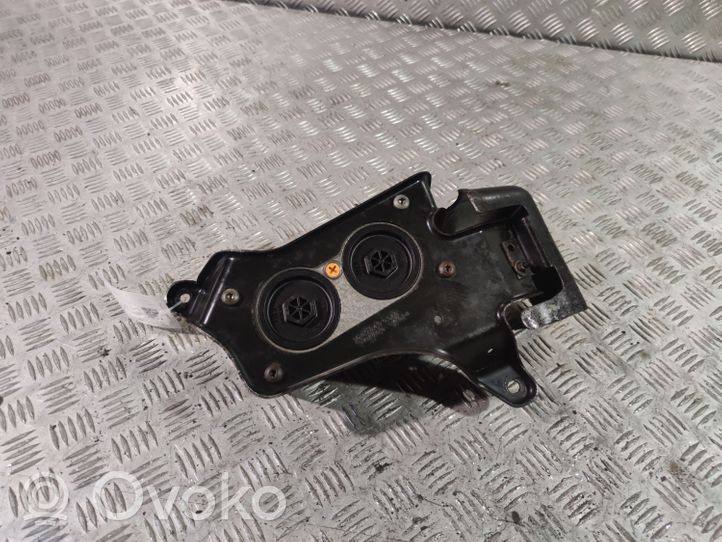 Jeep Grand Cherokee Boîtier de filtre à carburant 68084905AG