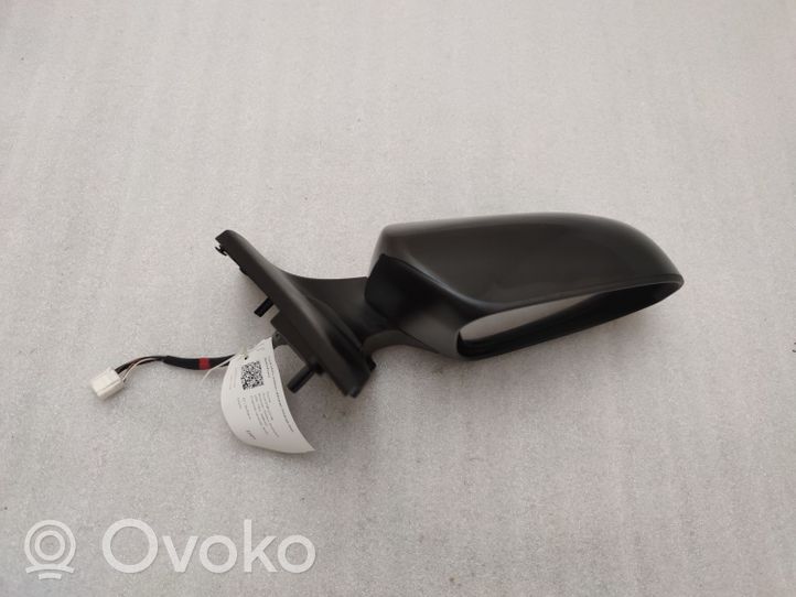 Toyota Auris E180 Elektryczne lusterko boczne drzwi przednich 026983