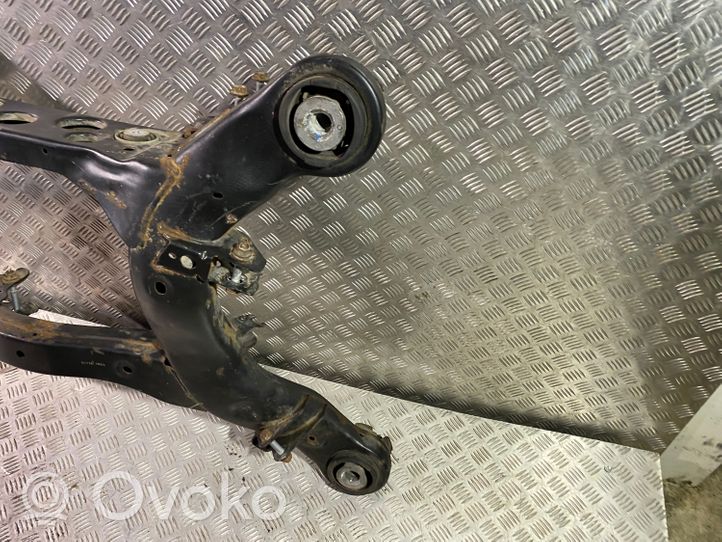 Mercedes-Benz GL X166 Sottotelaio posteriore A1663503100