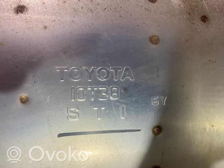 Toyota C-HR Silencieux / pot d’échappement 