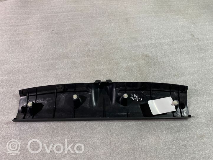 Toyota RAV 4 (XA50) Moldura superior de la puerta/portón del maletero 6793942060