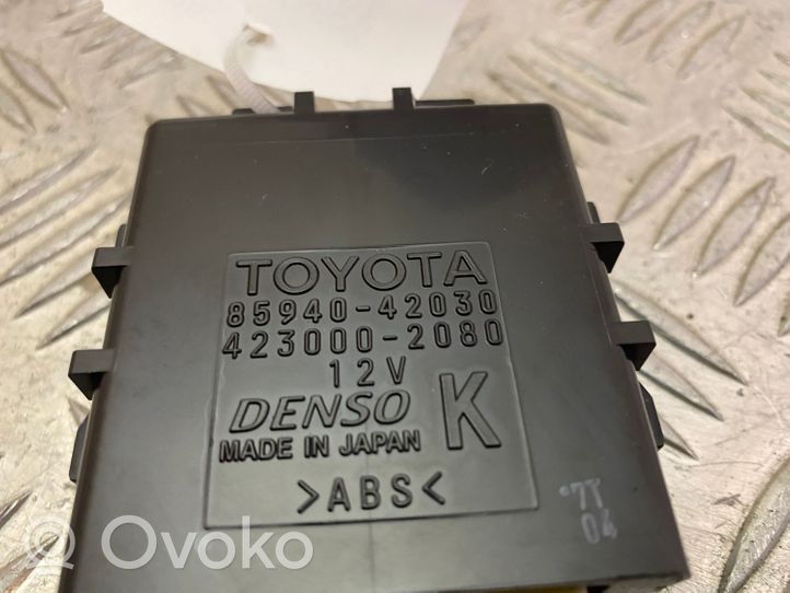 Toyota RAV 4 (XA40) Window wiper interval relay 8594042030