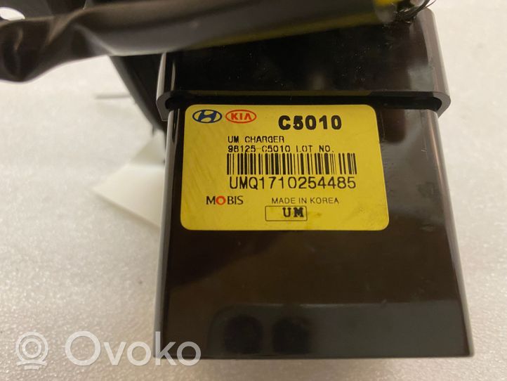 KIA Sportage Connecteur/prise USB 96125C5010