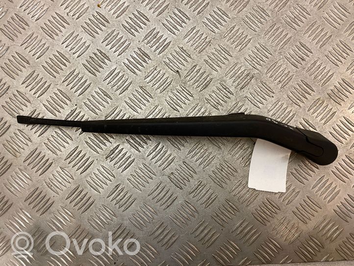 Volvo XC90 Braccio della spazzola tergicristallo posteriore 31349856