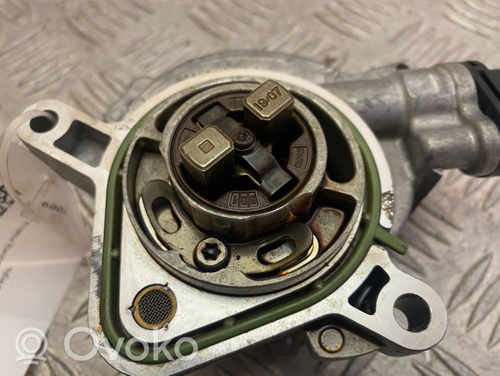 Nissan X-Trail T32 Vacuum pump 146508066R