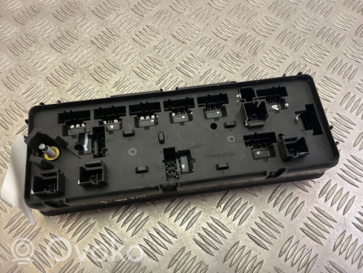 Land Rover Discovery 5 Module de fusibles HPLA14N030AB