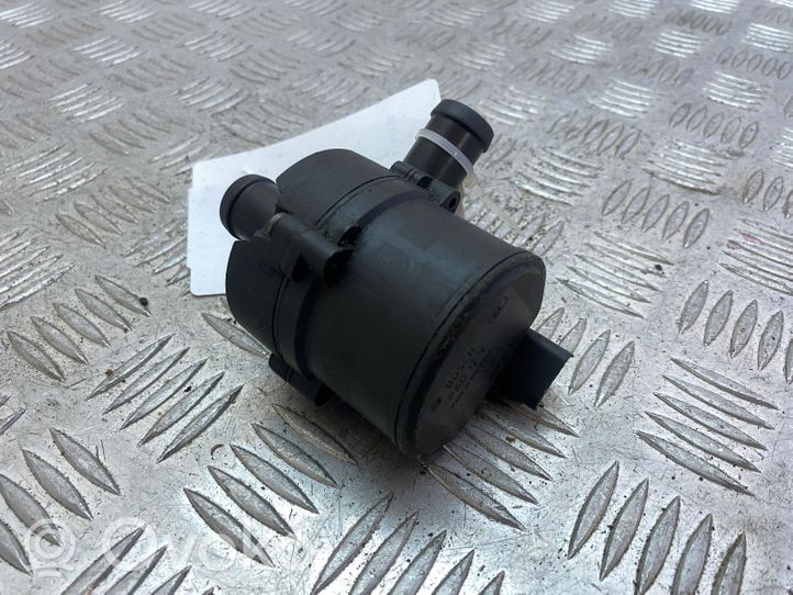 Nissan Qashqai Pompe à eau de liquide de refroidissement 925164GA0A