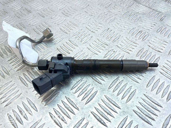 Volvo XC60 Fuel injector 31405404