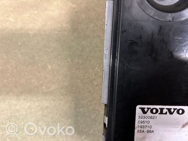 Volvo XC90 Przetwornica napięcia / Moduł przetwornicy 32300621