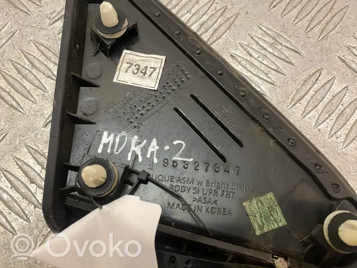 Opel Mokka Listwa / Nakładka na błotnik przedni 95327347