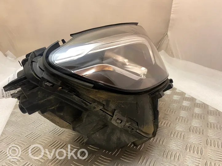 Mercedes-Benz GLC X253 C253 Lampa przednia A2539065401