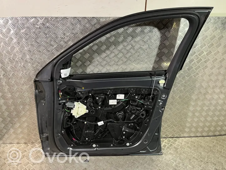 Mercedes-Benz GLC X253 C253 Front door 