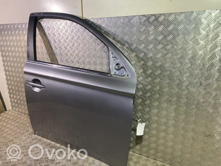 Mitsubishi Outlander Front door 