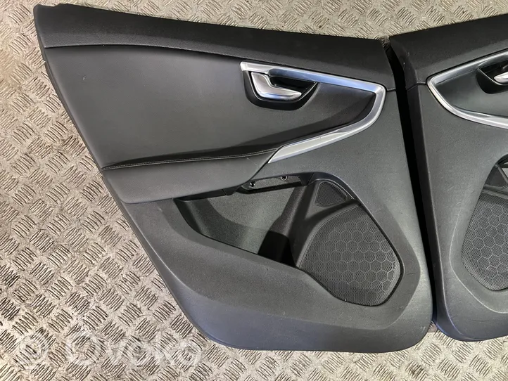 Volvo V40 Cross country Seat set 