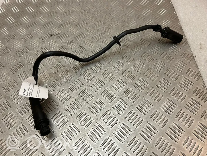 BMW 4 F36 Gran coupe Fuel line/pipe/hose 8663476