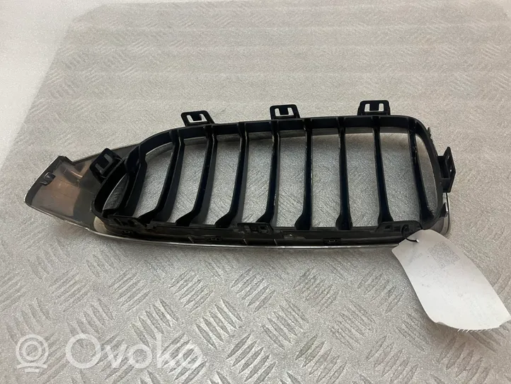 BMW 4 F36 Gran coupe Grille calandre supérieure de pare-chocs avant 7294814