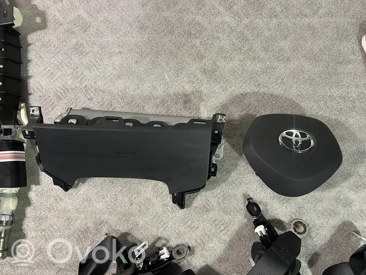 Toyota C-HR Poduszki powietrzne Airbag / Komplet 45130F4031