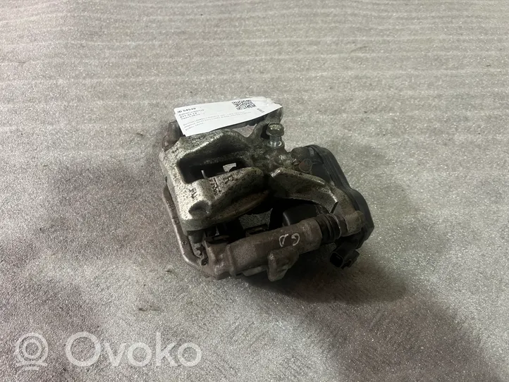 Toyota C-HR Pinza del freno posteriore 46310F4011