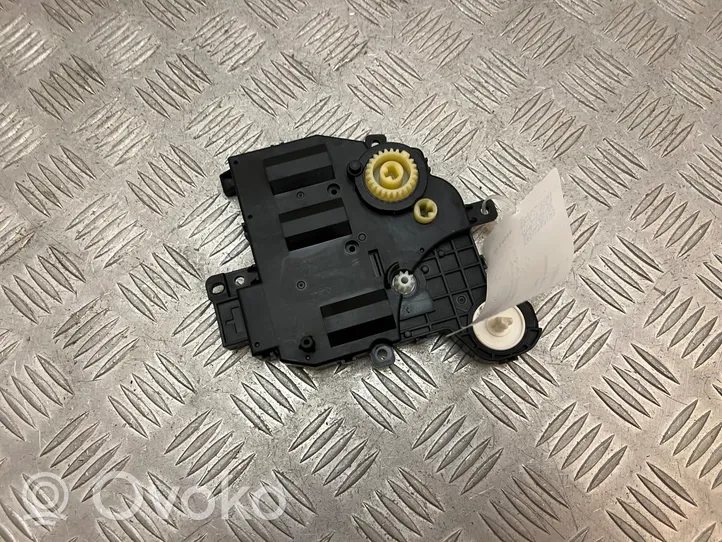 Toyota C-HR Motorino attuatore aria 0638009004