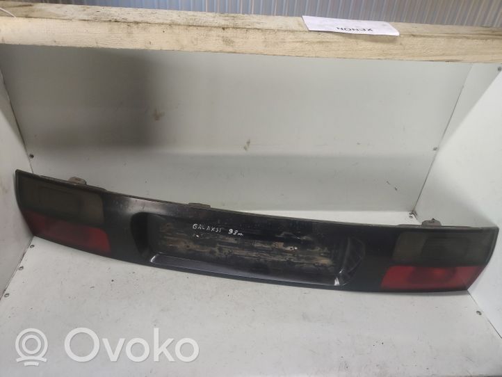 Ford Galaxy Trunk door license plate light bar 