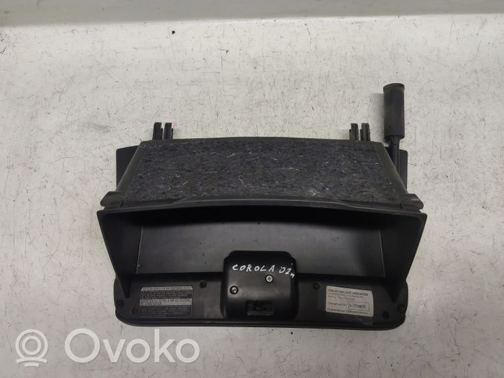 Toyota Corolla E120 E130 Deckel Klappe Handschuhfach 