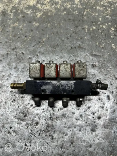 Opel Combo C LP gas injector 10R070268