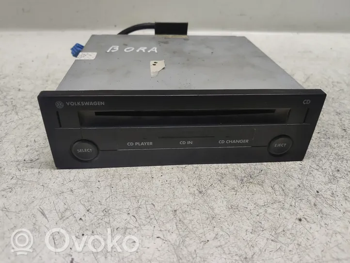 Volkswagen Bora CD/DVD keitiklis 1J0035119C