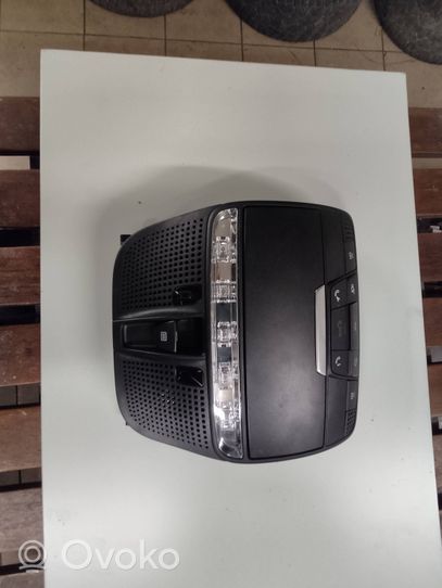 Mercedes-Benz C AMG W205 Éclairage lumière plafonnier avant A0008275323