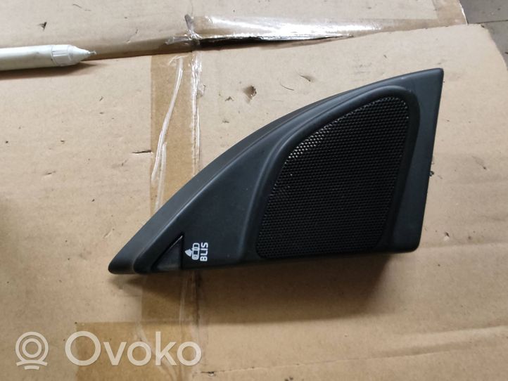 Volvo XC70 Enceinte haute fréquence de porte avant 08676892