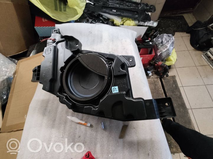 Hyundai Santa Fe Subwoofer-bassokaiutin 96380S1100