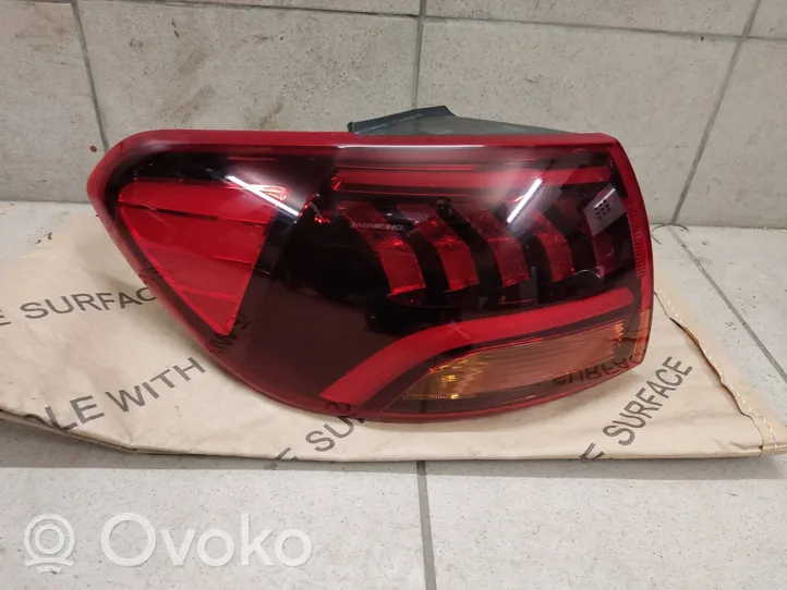 KIA Sorento Lampa tylna 92401-C5600