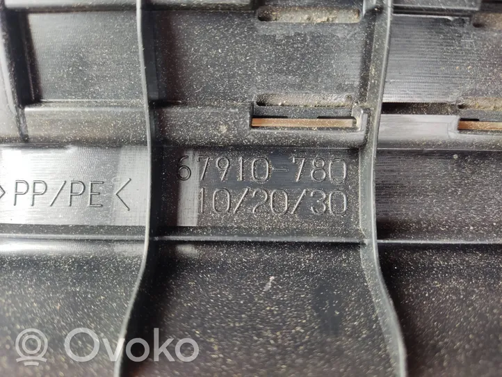 Lexus NX Priekinio slenksčio apdaila (vidinė) 67910-780