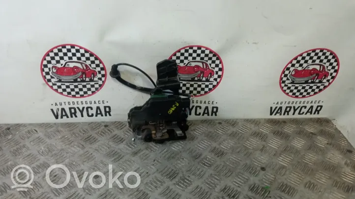 Volkswagen Golf IV Zamek drzwi przednich 1J0837868