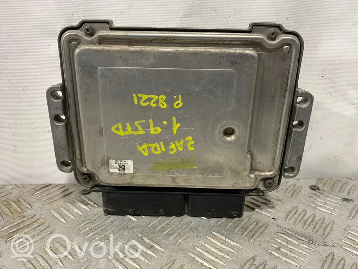 Opel Zafira B Calculateur moteur ECU 55205621