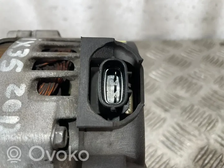 Hyundai ix35 Alternador 373002A850