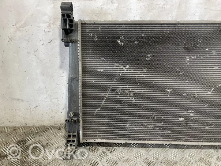 Opel Corsa D Radiateur de refroidissement 87660010