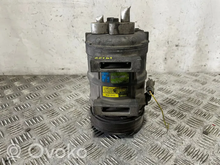 Volvo S40, V40 Ilmastointilaitteen kompressorin pumppu (A/C) 30613839