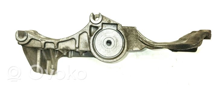 Renault Laguna III Mocowanie alternatora 8200669495