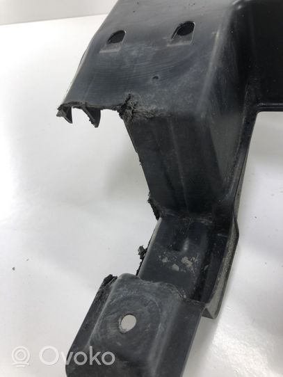 Toyota RAV 4 (XA40) Couvercle de plateau inférieur 5828542020