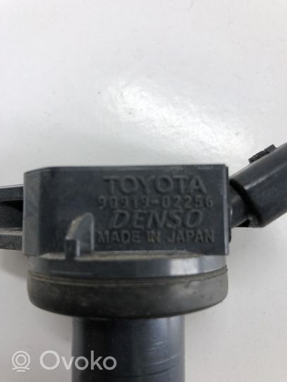 Toyota RAV 4 (XA40) Suurjännitesytytyskela 9091902256