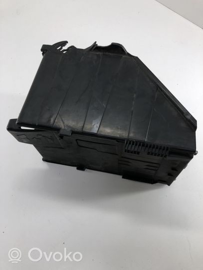 Citroen DS5 Battery box tray 9687472580